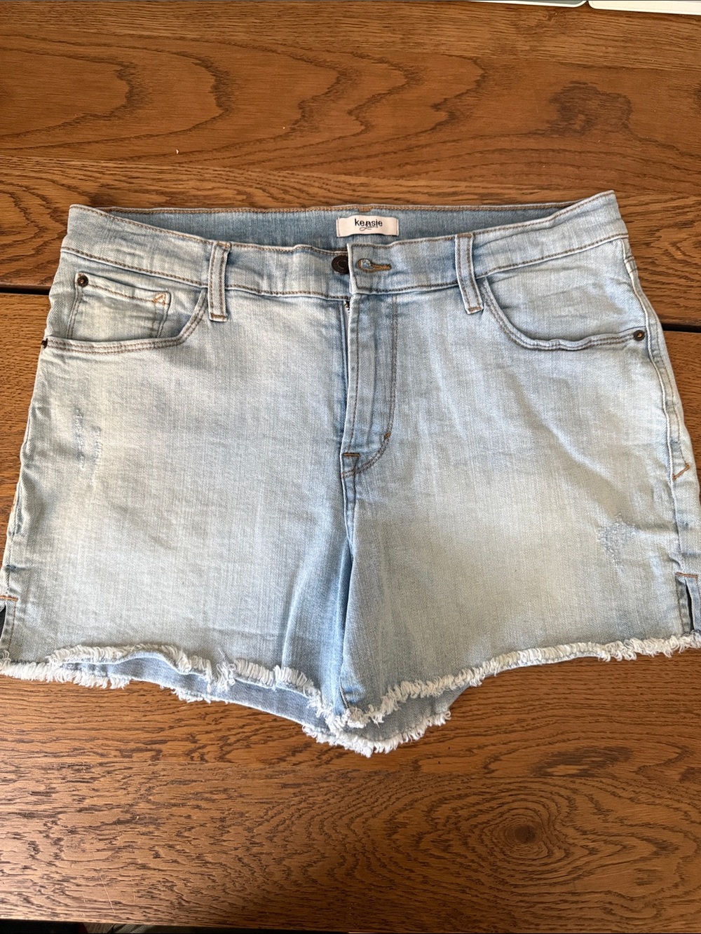 Kensie Light Wash Denim Frayed Hem Shorts